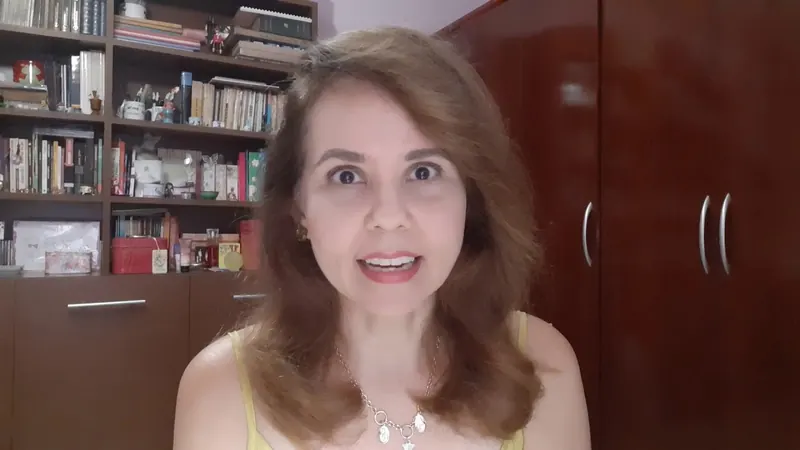 Marcia Ribeiro gravando o depoimento